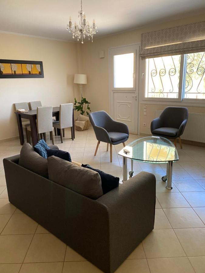 Vakantiehuis Julias Village-allure Alepou